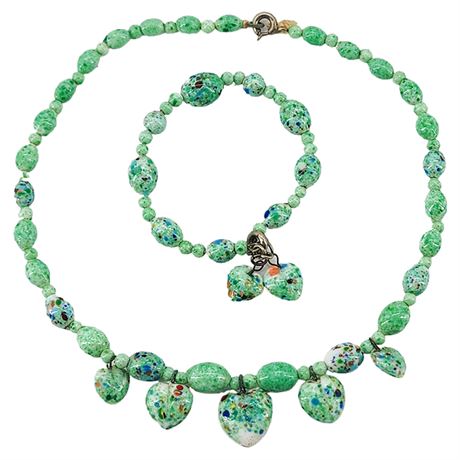 Vtg Child Size Speckled Green Ceramic Beaded Necklace & Bracelet w/ Hearts