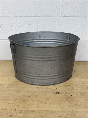 Heavy Galvanized Tub