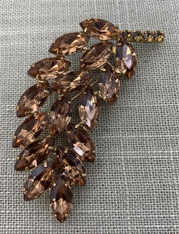 Large Mid Century Sparkling Apricot Rhinestone Cocktail Brooch