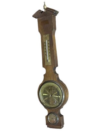 Wooden wall barometer
