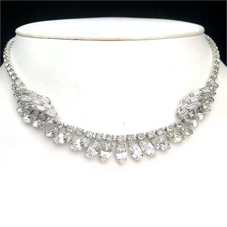 Stunning Vintage Deco Prong Set Clear Marquise & Baguette Rhinestone Necklace
