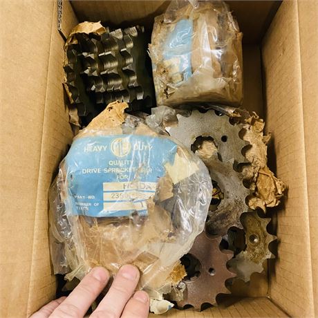 50 NOS Honda Drive Sprockets
