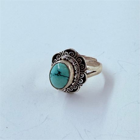 9.5g Sterling Ring Size 7.5