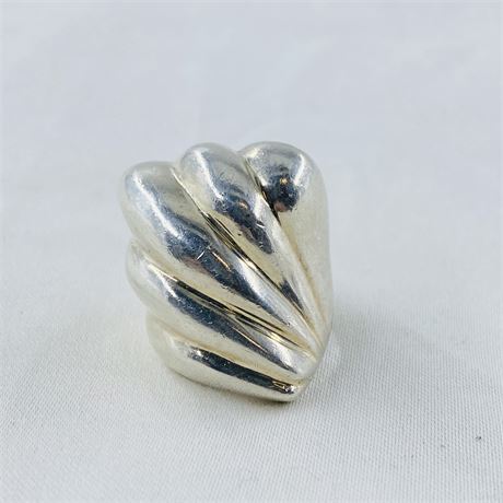 26.9g Sterling Ring Size 6.25