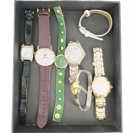Watch Lot , Lot of 6 with one Interchangeable Band