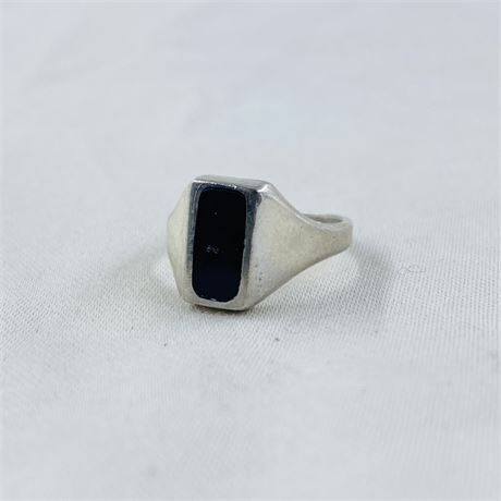 4.1g Sterling Ring Size 5