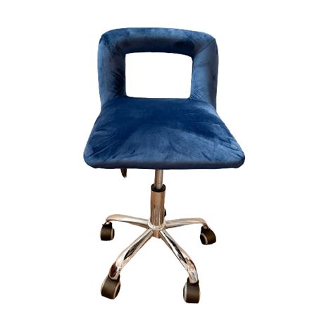 Tainoki Blue Velvet Task Chair