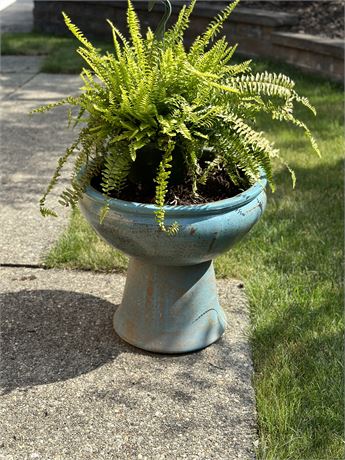 Pretty Blue Planter (plant not included)