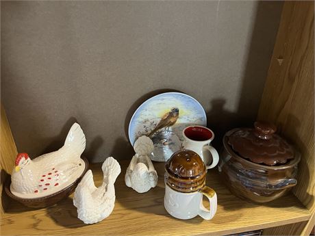 Dustin, chicken, birds and other collectibles lot