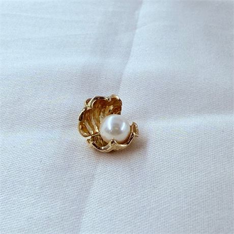 3.01g 14k Gold Pendant