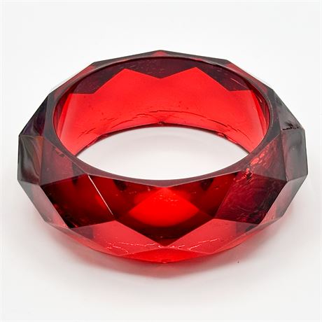Vintage Facetted Red Lucite Bangle Bracelet
