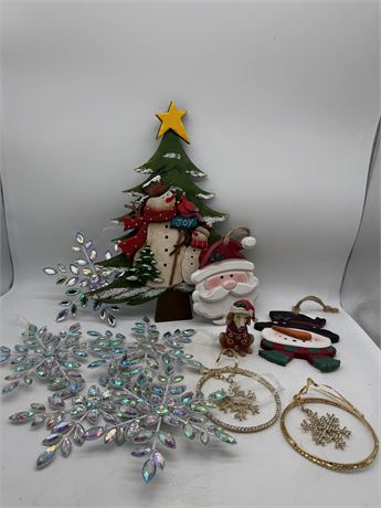 Christmas Tree & Ornaments