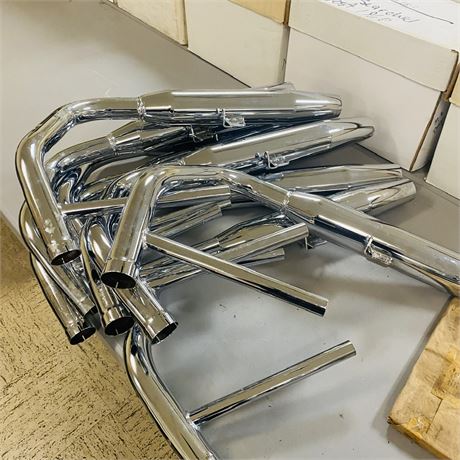 8 NOS Harley Davidson Exhaust