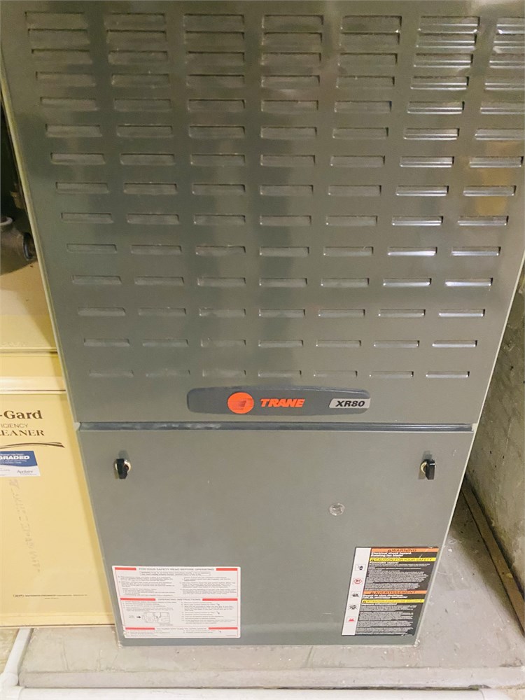 Great Lakes VNTG Trane XR80 100k BTU Furnace