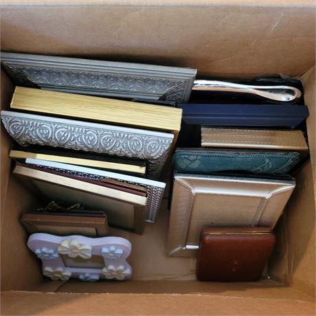 Readymade Picture Frames Lot, 4x6" and Smaller