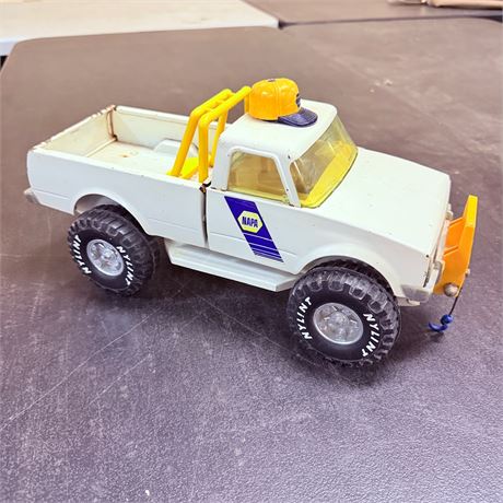 Huge Vintage Nylint NAPA Truck