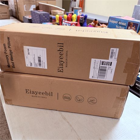 2 Eiayeebil New Memory Foam Wedge Pillows