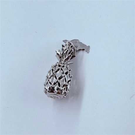 2.6g Sterling Pineapple Pendant / Charm