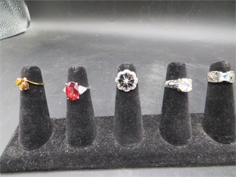 5 Rings Tiger Eye, Red & Blue Stones