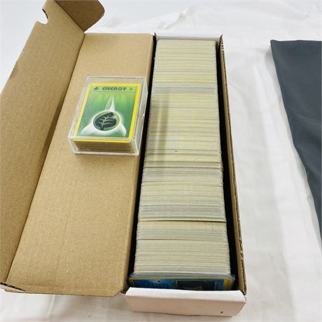 WHOLE BOX Pack Fresh 1st Ed + 1999 Pokémon Cards