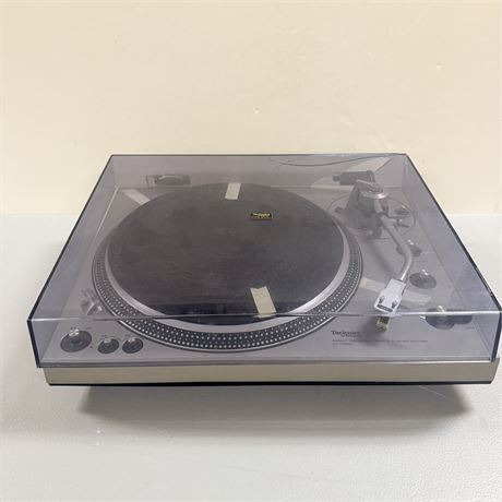 Technics Turntable