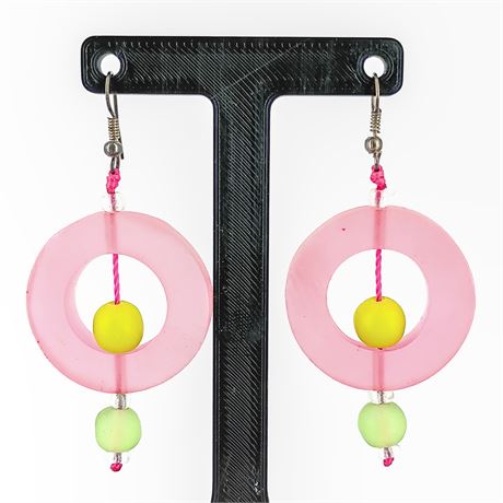 Retro Pink Dangle Earrings – Frosted Acrylic with Yellow & Green Beads