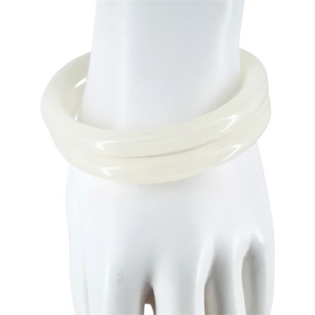 Pair Vintage Mod Clear & White Swirled Lucite Bangle Bracelets