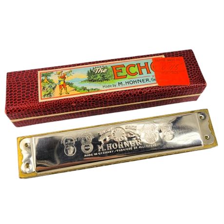 Vintage The Echo M. Hohner Harmonica in Box