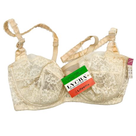 Lilyette "Cara Mia" Vintage Bra with Original Tags