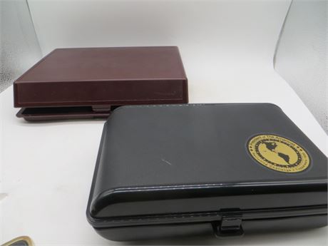NEW VINTAGE TUPPERWARE PERSONAL VALET DESK ORGANIZER