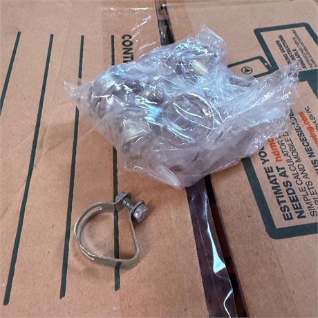900 NOS Fulcrum Clamps