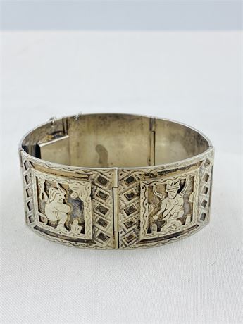 66g Vintage Mayan Sterling 3” Bracelet