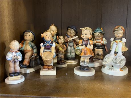 Collectible Hummel figures lot