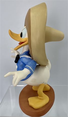 “Amigo Donald” Walt Disney Classics Collection Donald Duck Statue, in Box