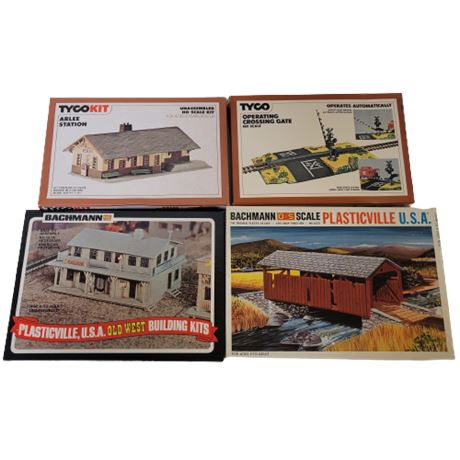 TYCO Accessory Train Kits / Bachmann Saloon