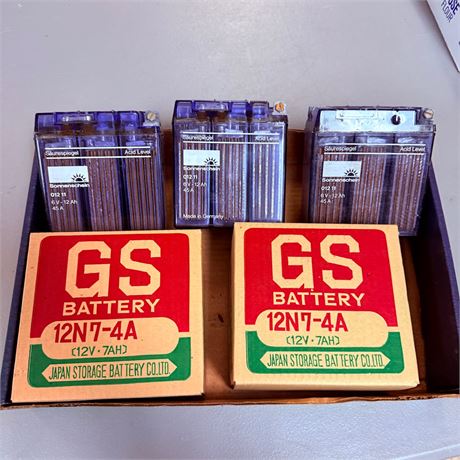5 NOS Motorcycle Batteries