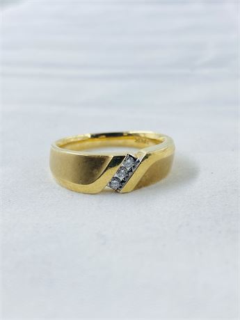 5.3g Vtg 10k Gold Diamond Ring Size 11 Signed RB