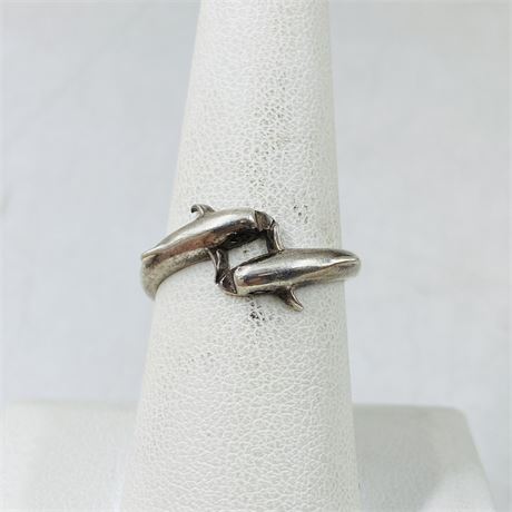 1.8g Vntg Sterling Dolphin Ring Size 7.75