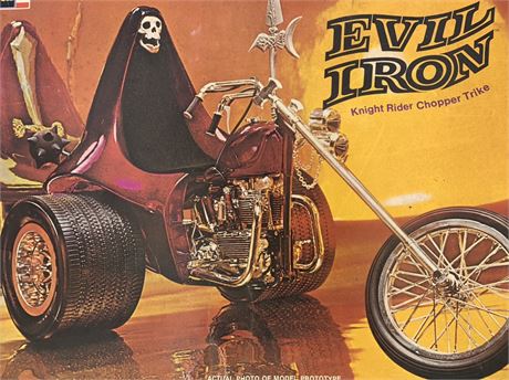 1970s REVELL 1/8 Scale Evil Iron Skelton Motorcycle Model