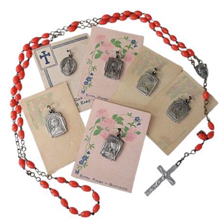 Vintage Catholic Devotional Lot ~ Medals & Rosary ~ Virgin Mary Of Lourdes