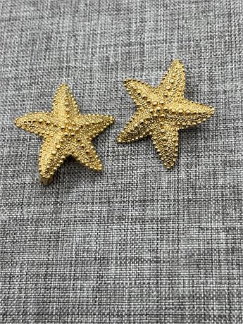 Monet star fish clip earrings