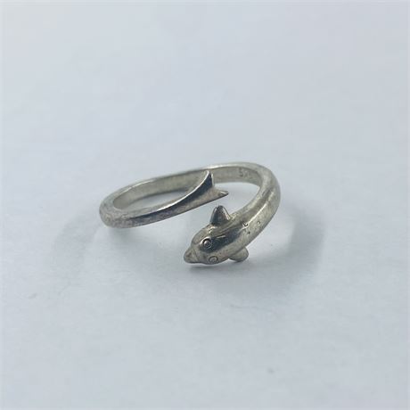 2.6g Sterling Ring Size 8.25