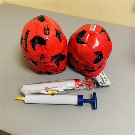 7 New Franklin F100 Soccer Balls + 2 Pumps