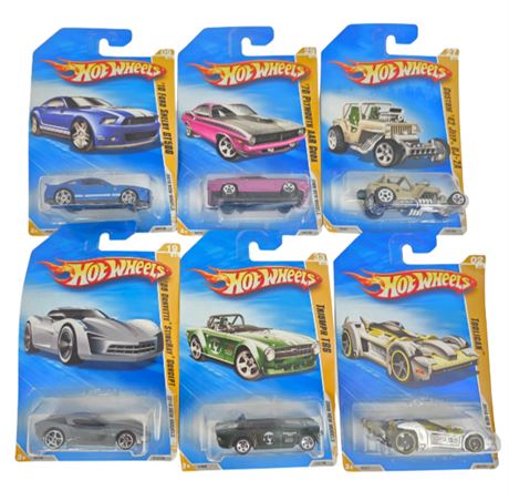 Lot of New 2009 Hot Wheels