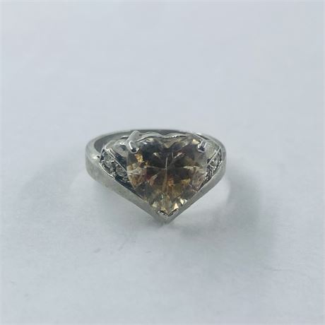 4.4g Sterling Ring Size 7.25