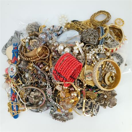 Over 4 Pounds of Mixed Costume Jewelry