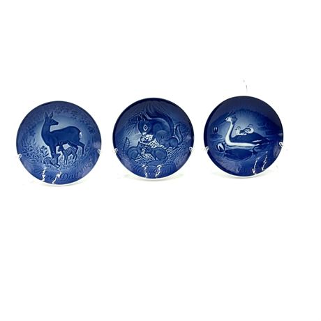 Copenhagen Blue Mother’s Day Plates