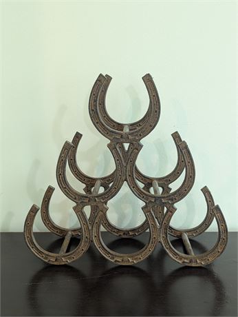 Metal Horseshoe Wine Holder