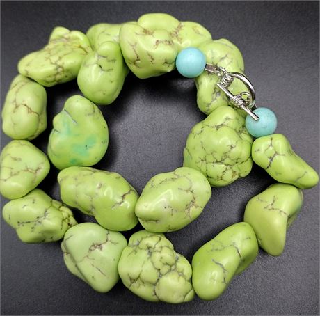 Faux green turquoise bead necklace